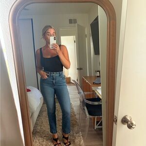 Good American Good Leg Straight